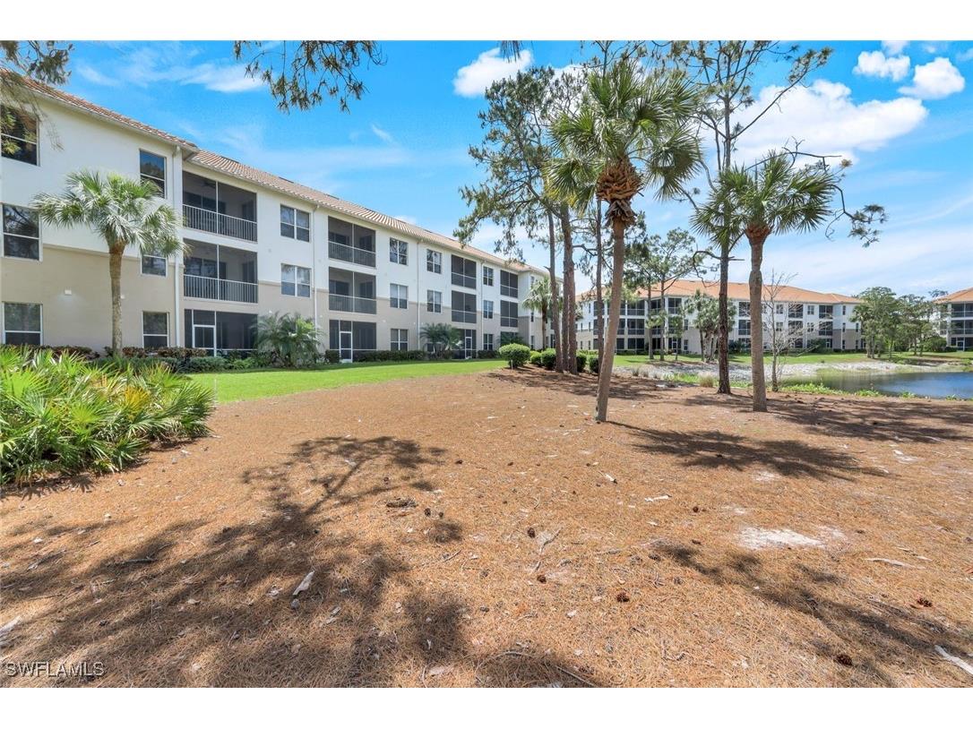 8239 Parkstone Place #304 Naples FL 34120 225033034 image22
