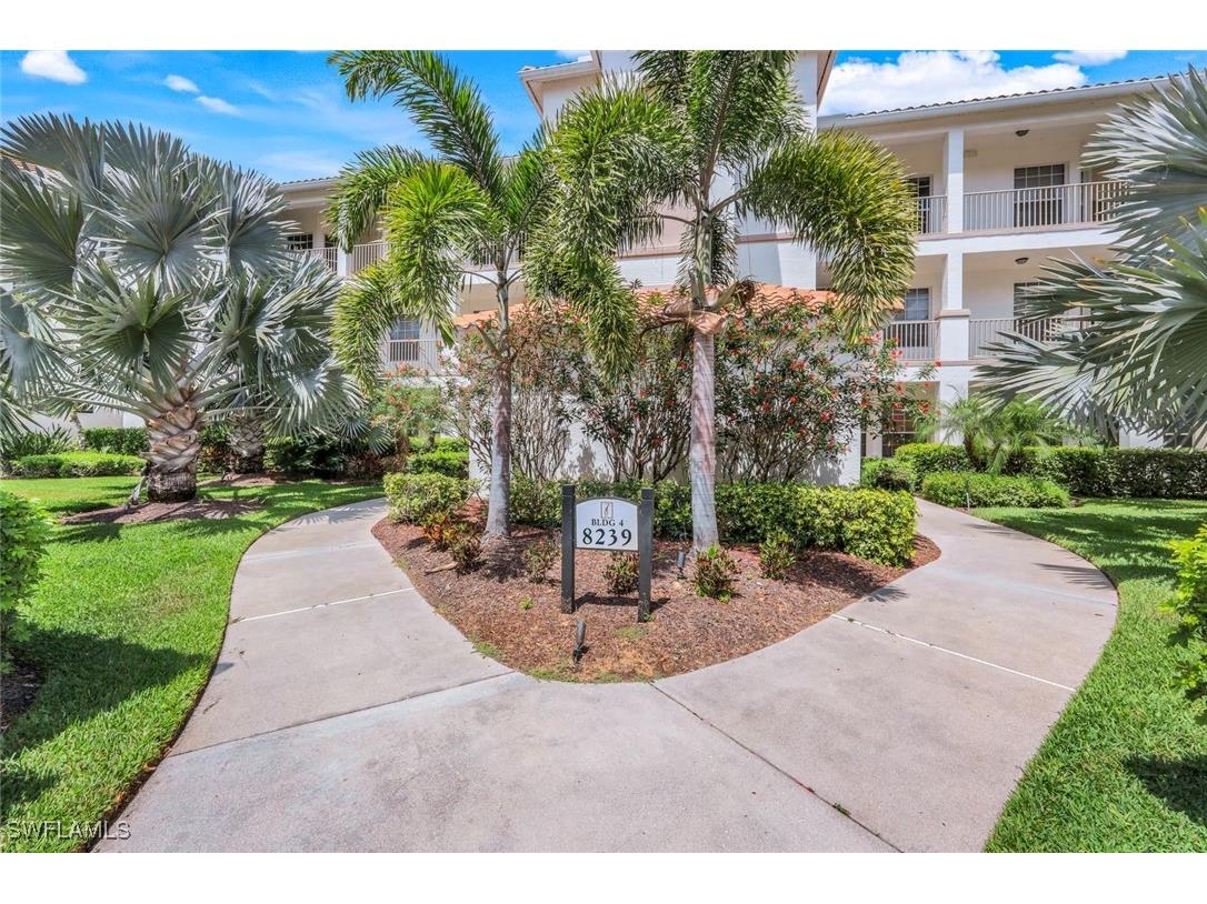 8239 Parkstone Place #304 Naples FL 34120 225033034 image5