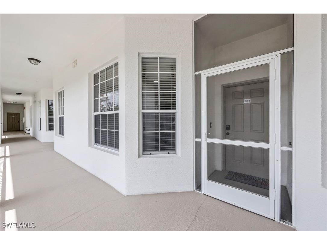 8239 Parkstone Place #304 Naples FL 34120 225033034 image6