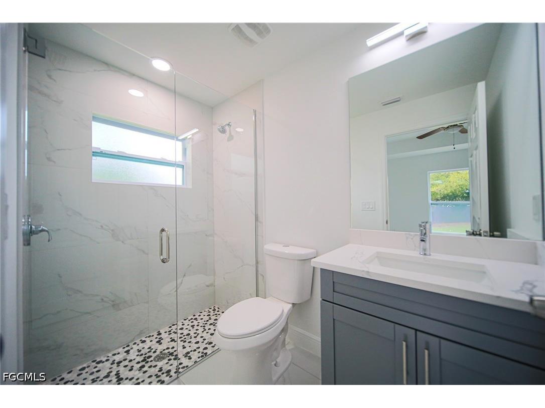 824 Carpenter Street E Lehigh Acres FL 33974 2026016420 image8