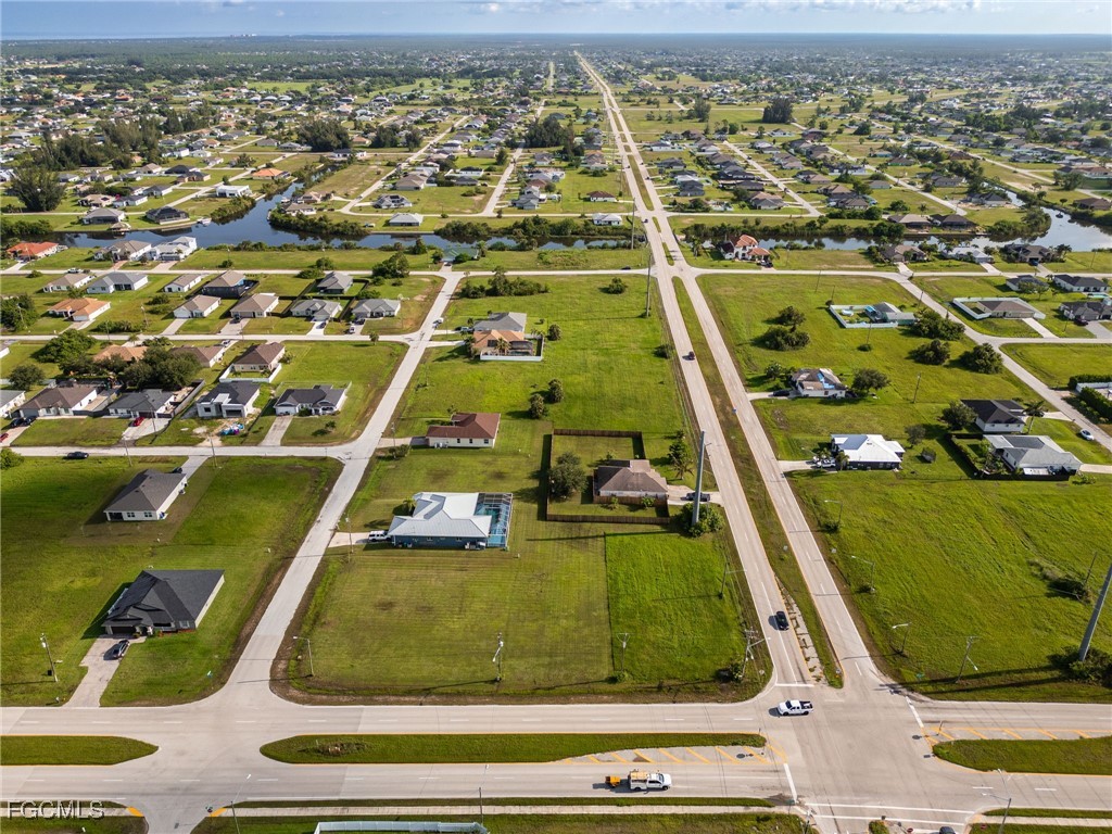 824 El Dorado Boulevard N Cape Coral FL 33993 2025001978 image27