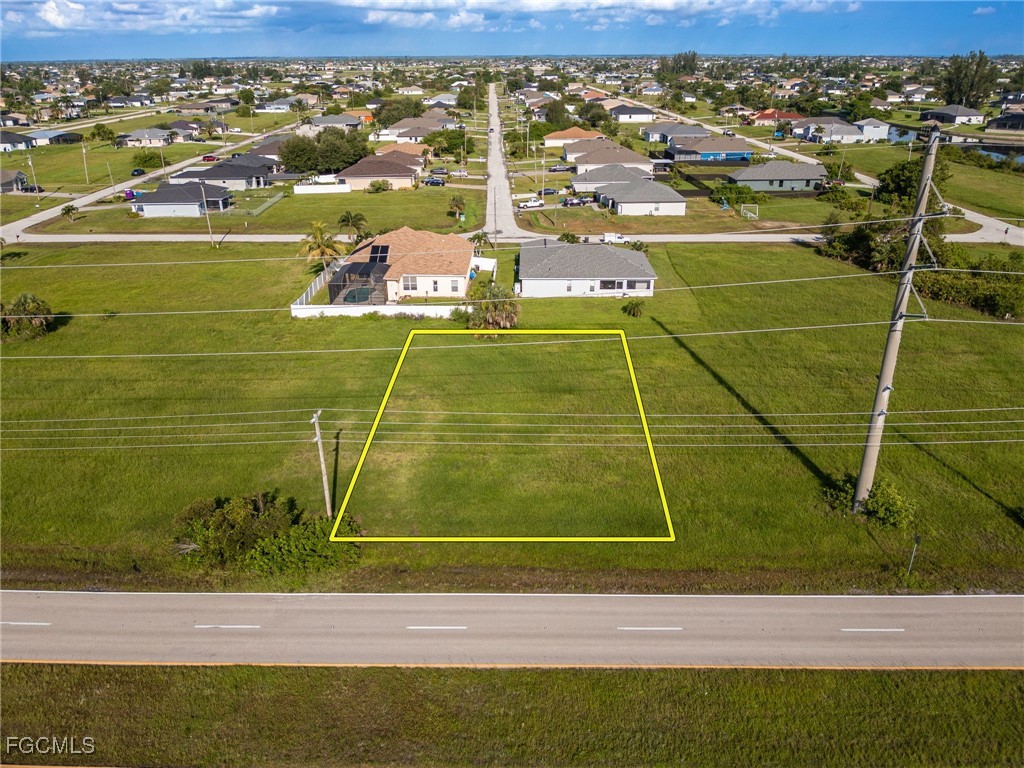 824 El Dorado Boulevard N Cape Coral FL 33993 2025001978 image5