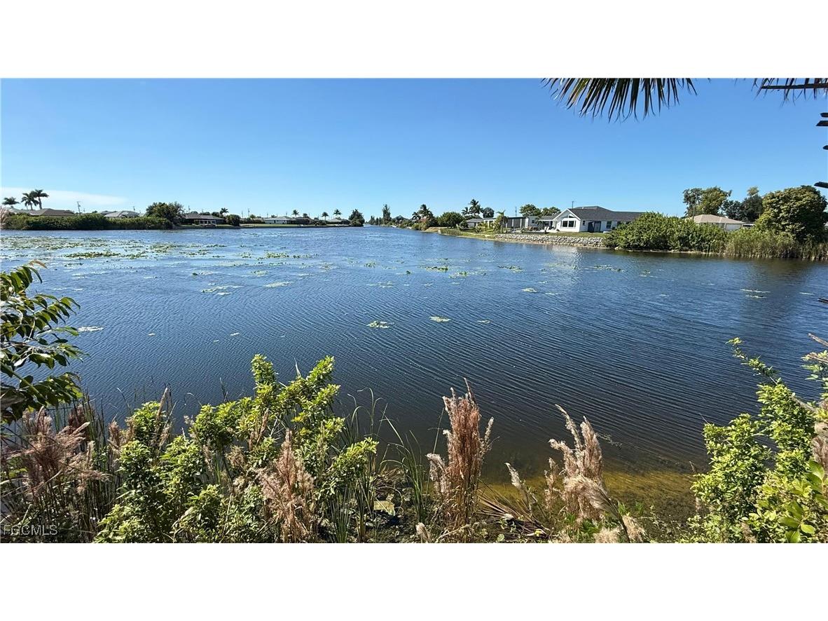 824 NE 6th Avenue Cape Coral FL 33909 2025017064 image3