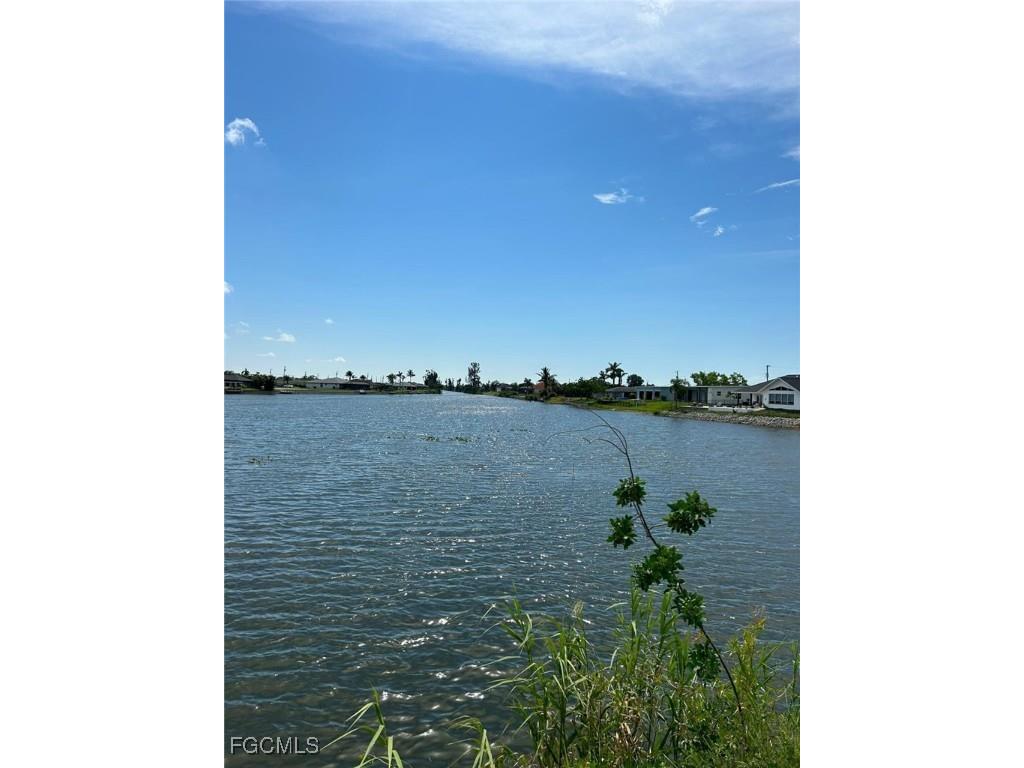 824 NE 6th Avenue Cape Coral FL 33909 2025017064 image4