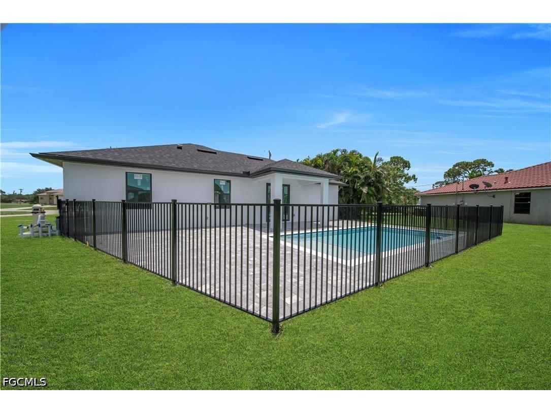 824 SW 15th Street Cape Coral FL 33991 2026029575 image26