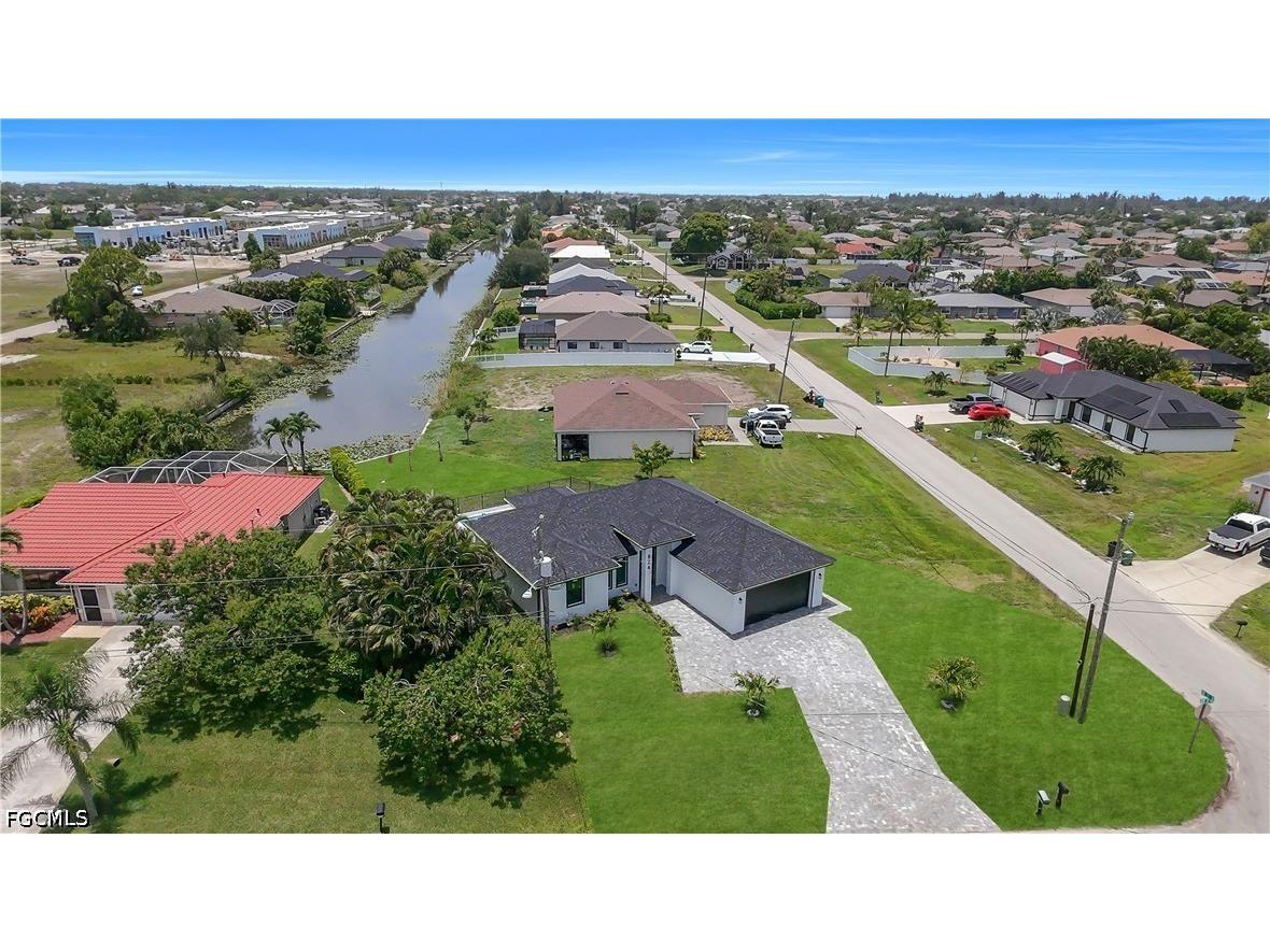 824 SW 15th Street Cape Coral FL 33991 2026029575 image31