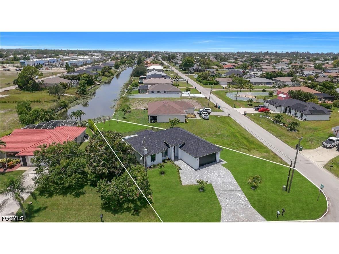 824 SW 15th Street Cape Coral FL 33991 2026029575 image33