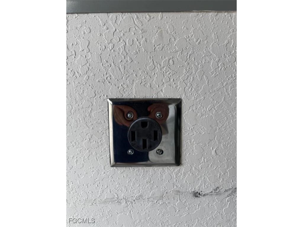 824 Sweet Lake Circle Clewiston FL 33440 2025012817 image26