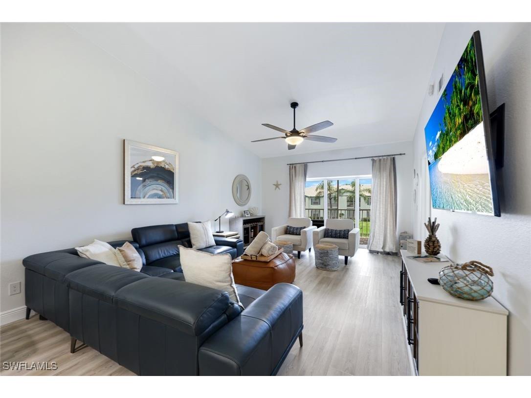 824 Tanbark Drive #204 Naples FL 34108 225077837 image2