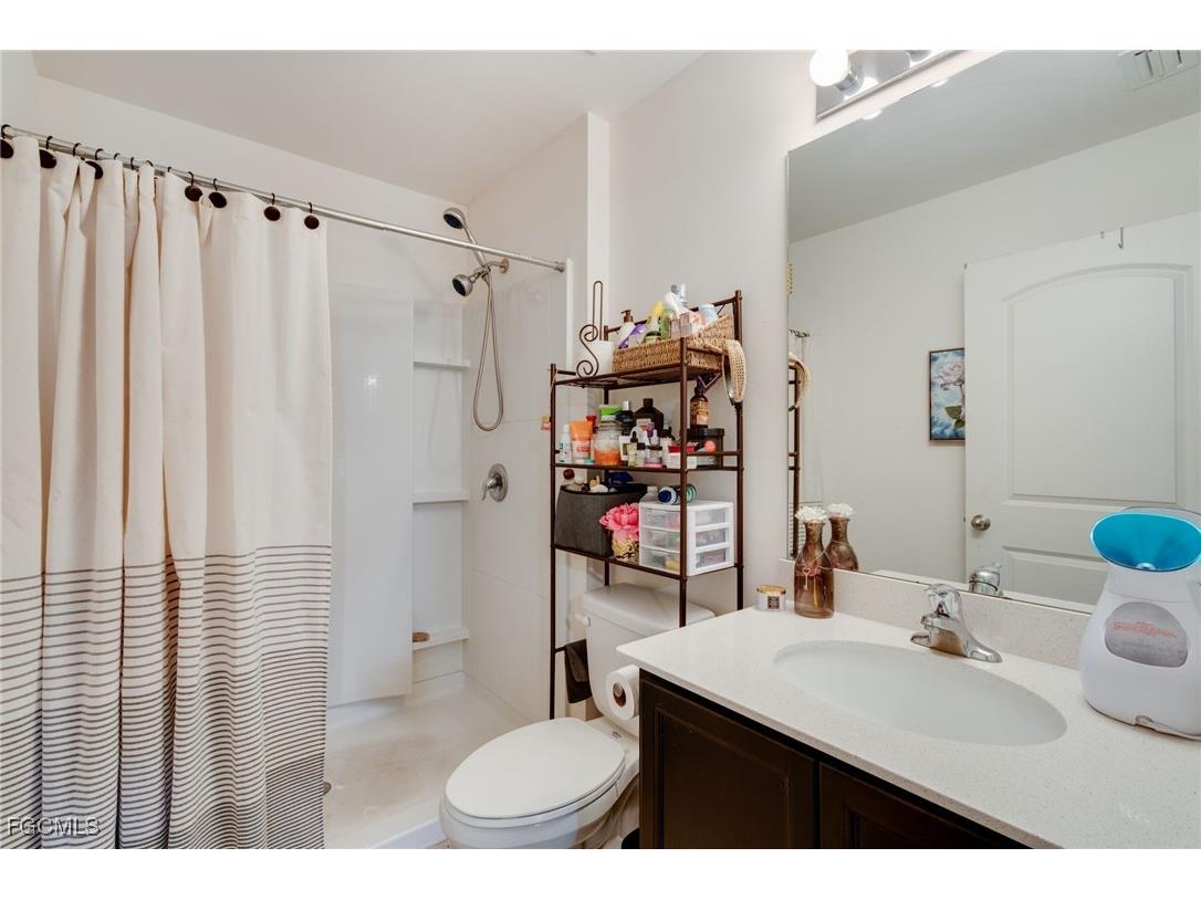 824 Umber Drive Fort Myers FL 33913 2025021908 image13