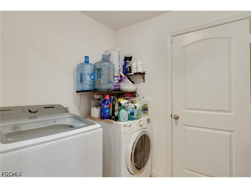 824 Umber Drive Fort Myers FL 33913 2026024822 image13
