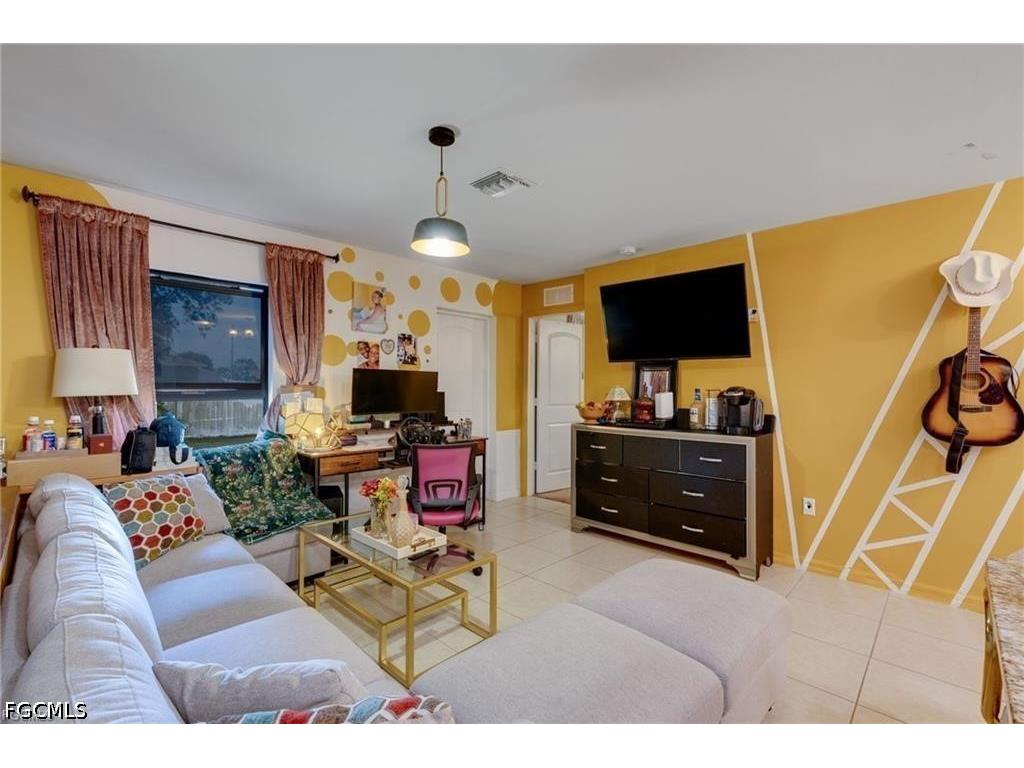 824 Umber Drive Fort Myers FL 33913 2026024822 image18