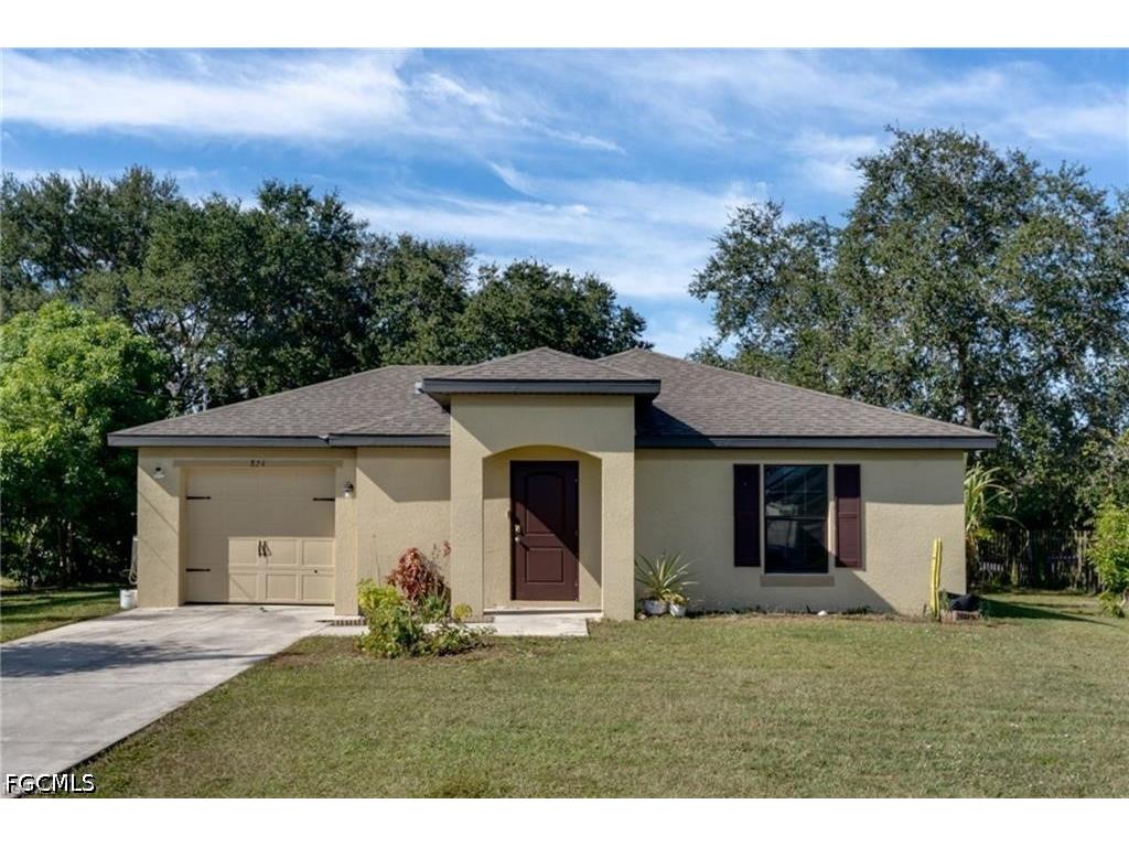 824 Umber Drive Fort Myers FL 33913 2026024822 image2