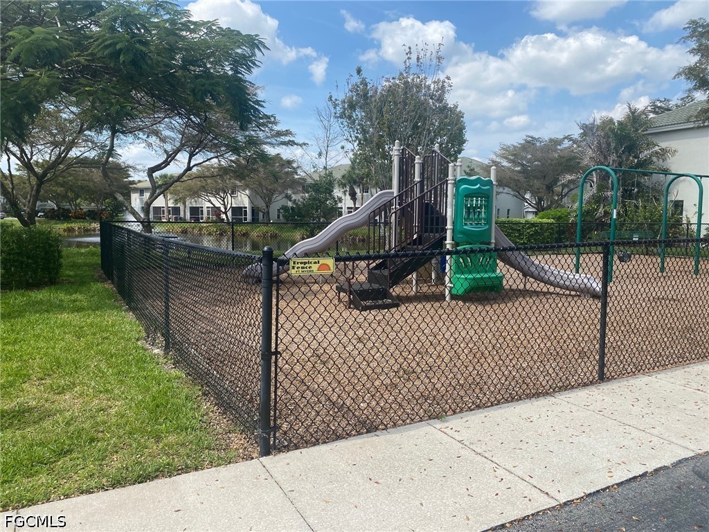 8240 Pacific Beach Drive Fort Myers FL 33966 2026027190 image7