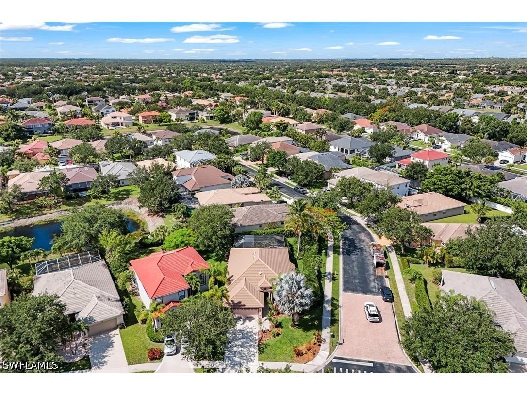 8241 Laurel Lakes Boulevard Naples FL 34119 226020038 image24