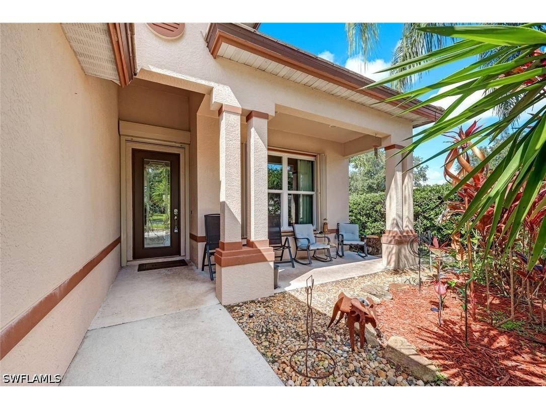 8241 Laurel Lakes Boulevard Naples FL 34119 226020038 image4