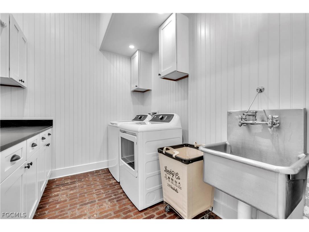 8241 Main Street Bokeelia FL 33922 2026009400 image24