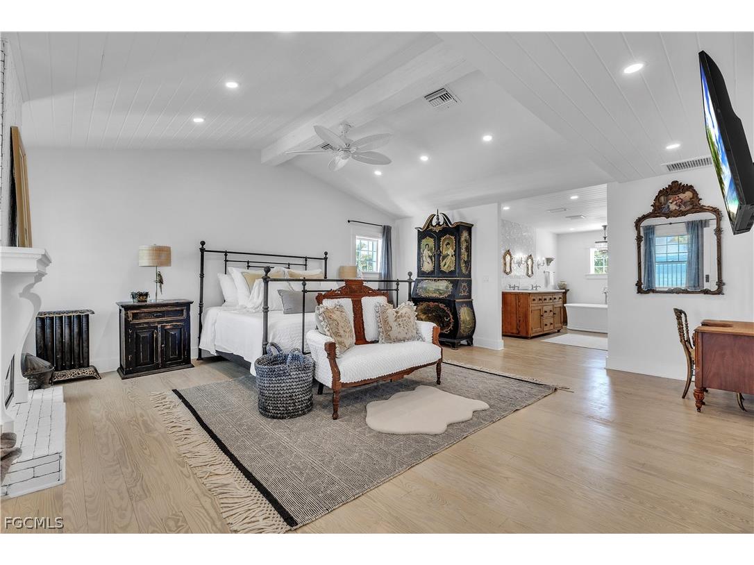 8241 Main Street Bokeelia FL 33922 2026009400 image26