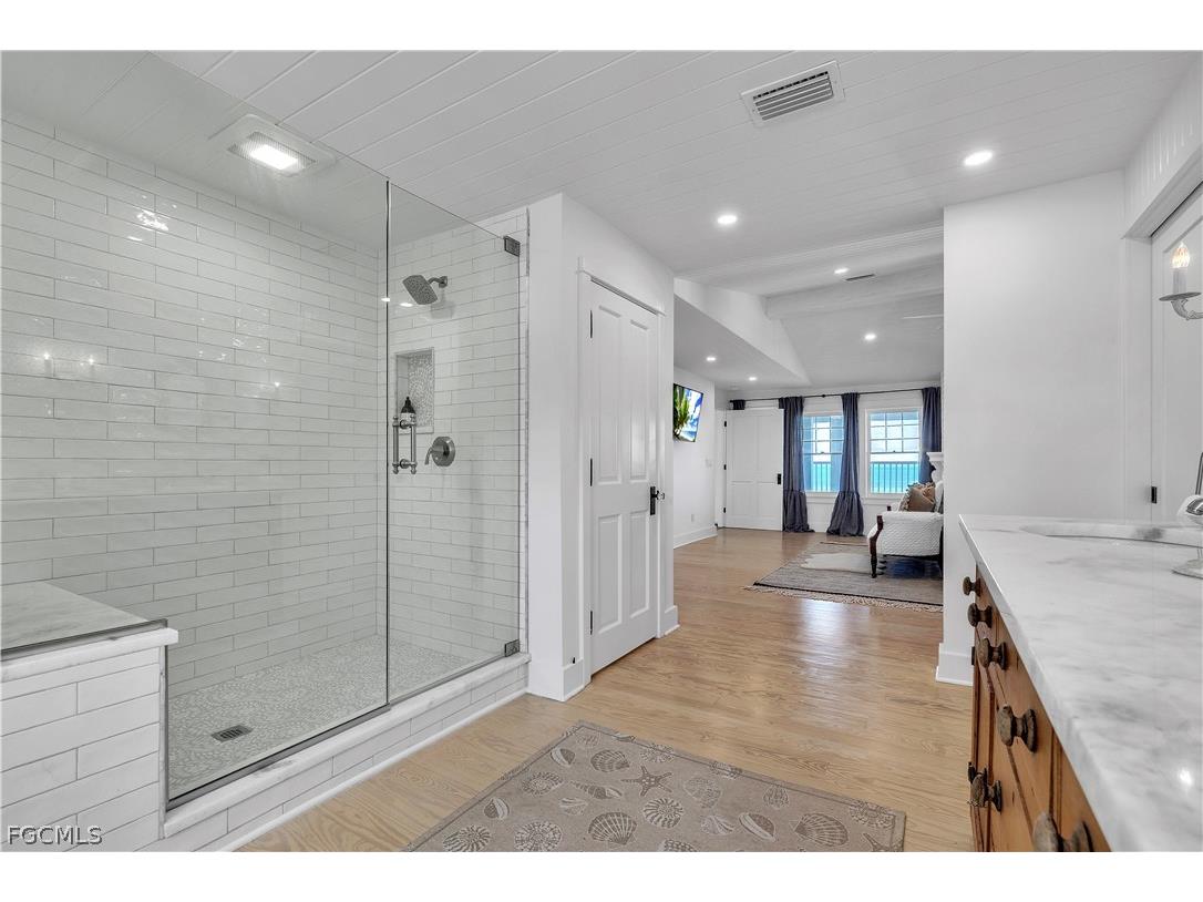 8241 Main Street Bokeelia FL 33922 2026009400 image31