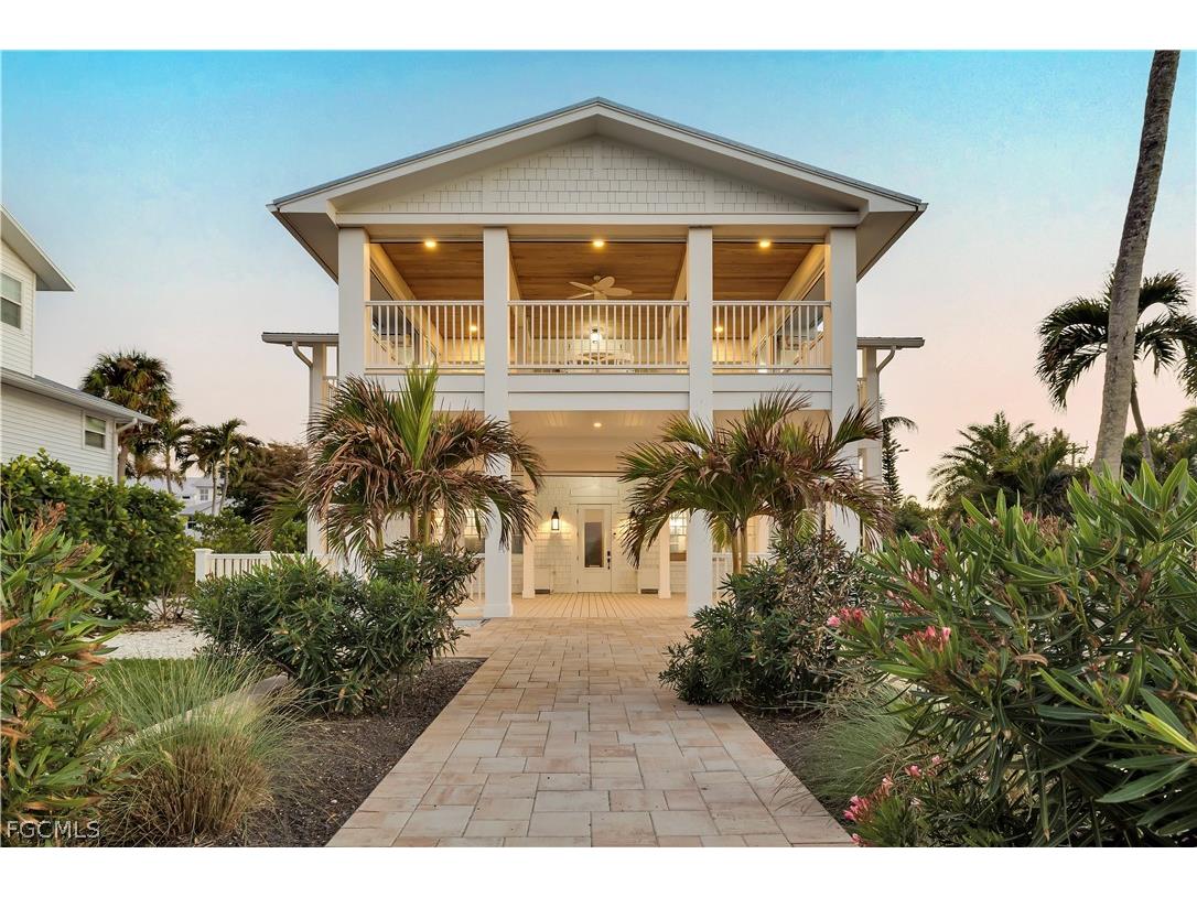 8241 Main Street Bokeelia FL 33922 2026009400 image8