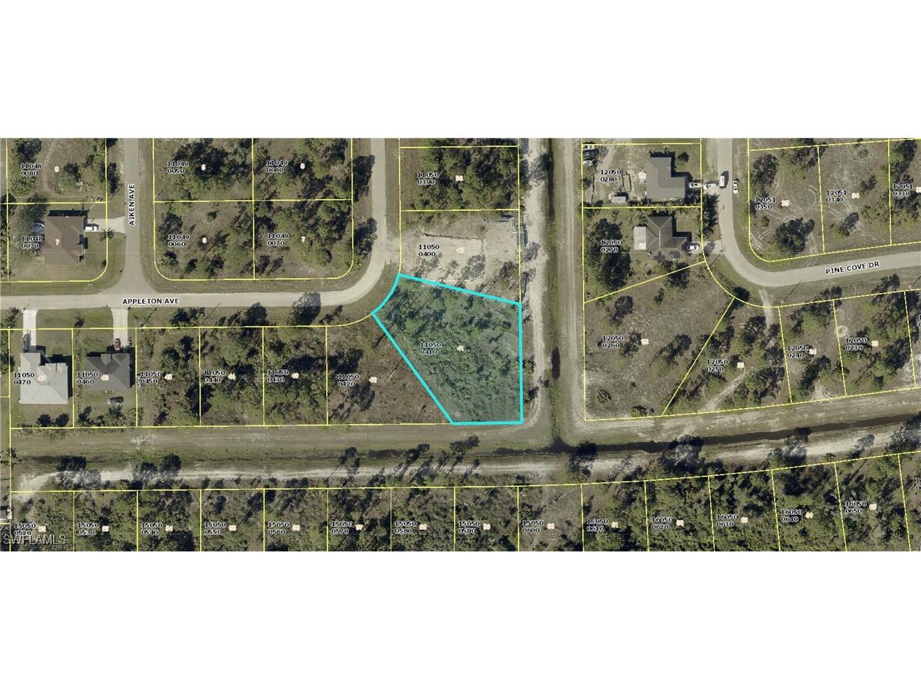 825 Appleton Avenue Lehigh Acres FL 33974 225045952 image1