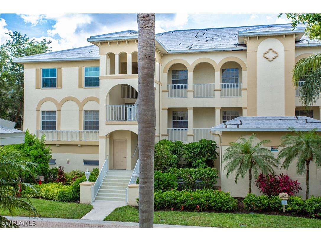 825 Bentwater Circle #101 Naples FL 34108 222070945 image1