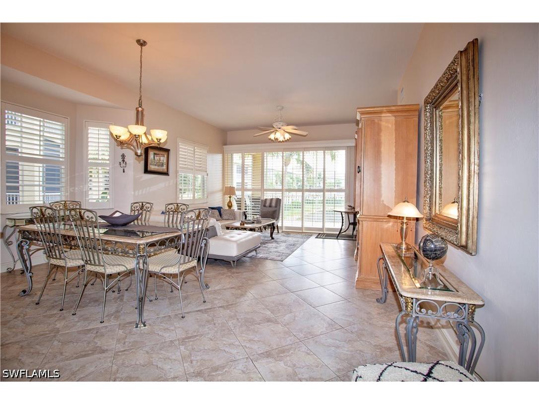 825 Bentwater Circle #101 Naples FL 34108 226015308 image16