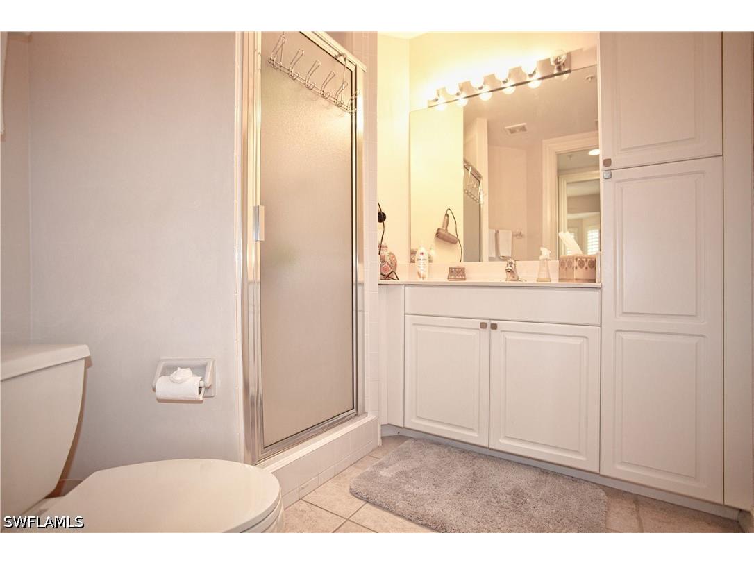 825 Bentwater Circle #101 Naples FL 34108 226015308 image19