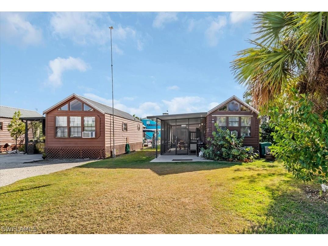 825 Copeland #21 Everglades City FL 34139 226006335 image2