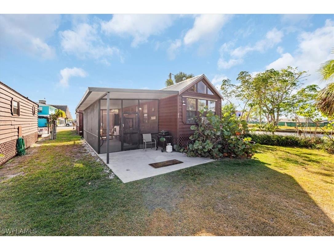 825 Copeland #21 Everglades City FL 34139 226006335 image3