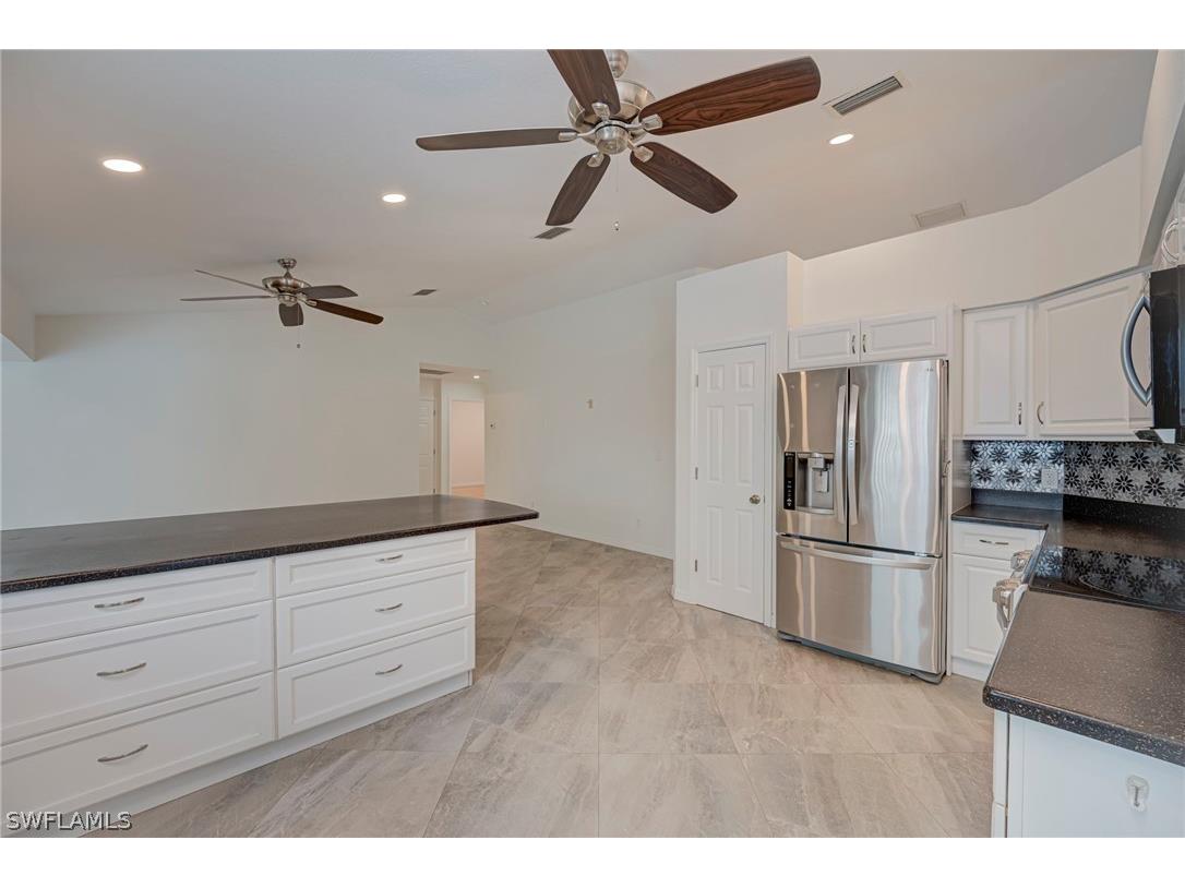 825 Desoto Boulevard N Naples FL 34120 226009168 image14