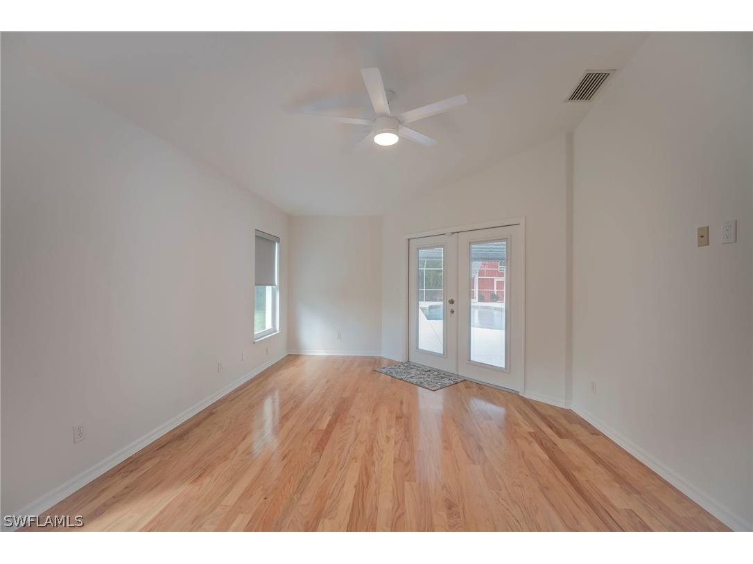 825 Desoto Boulevard N Naples FL 34120 226009168 image19