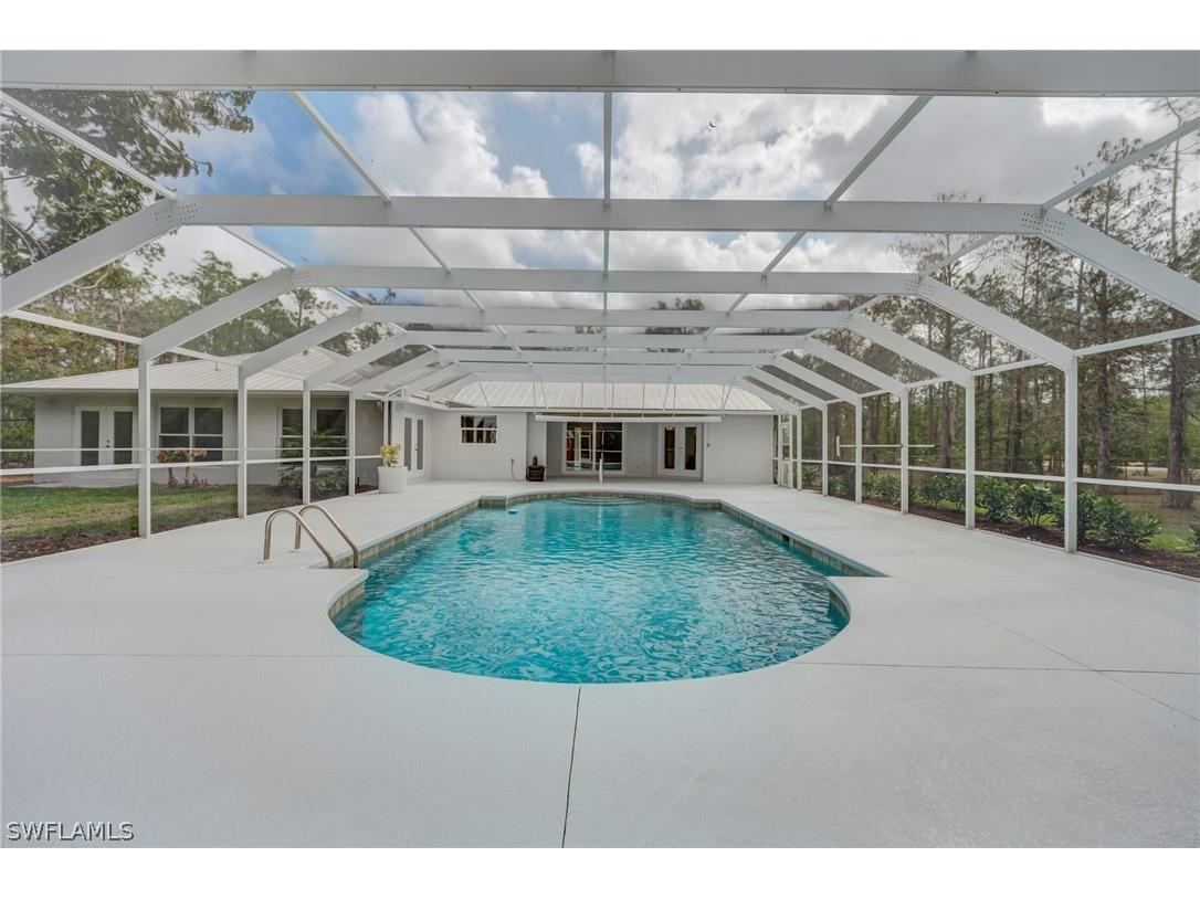 825 Desoto Boulevard N Naples FL 34120 226009168 image32