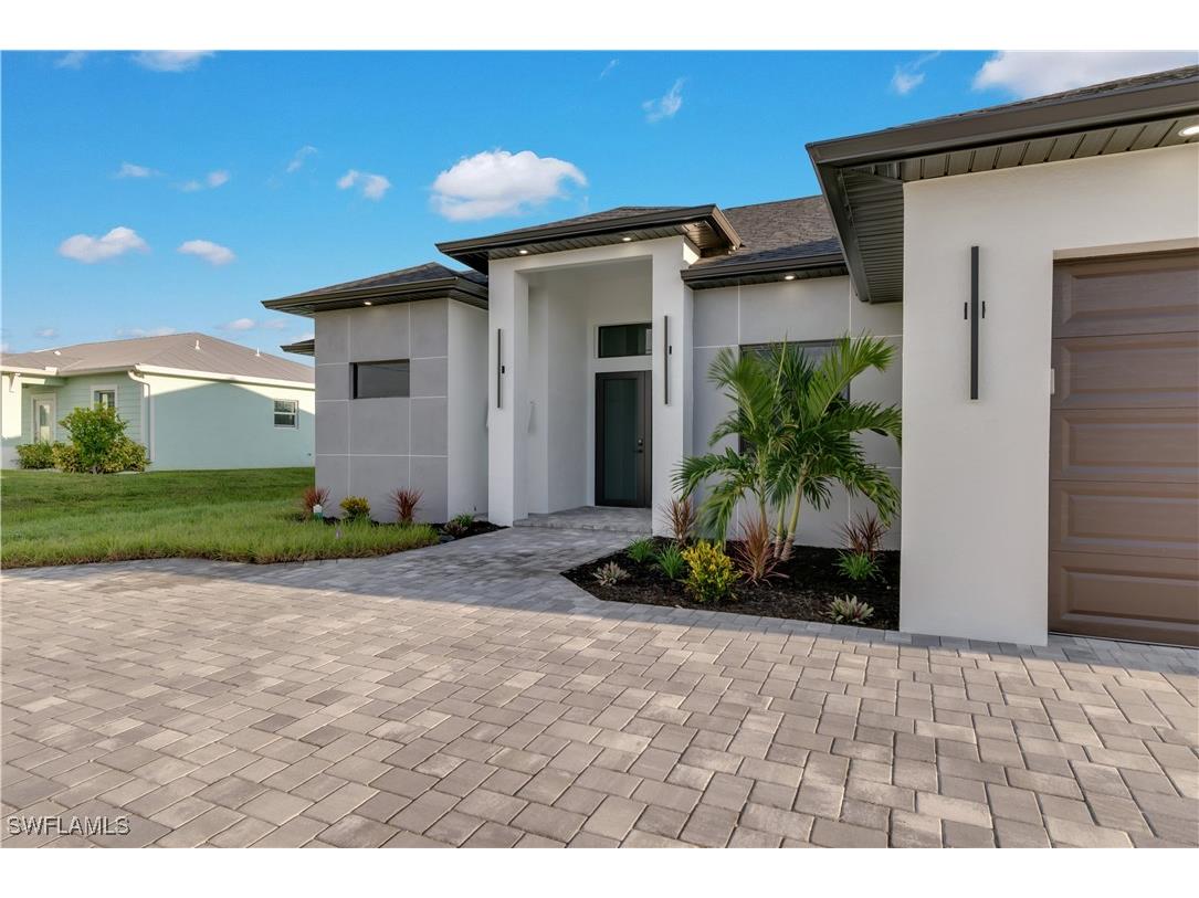 825 Embers Parkway W Cape Coral FL 33993 224072321 image1