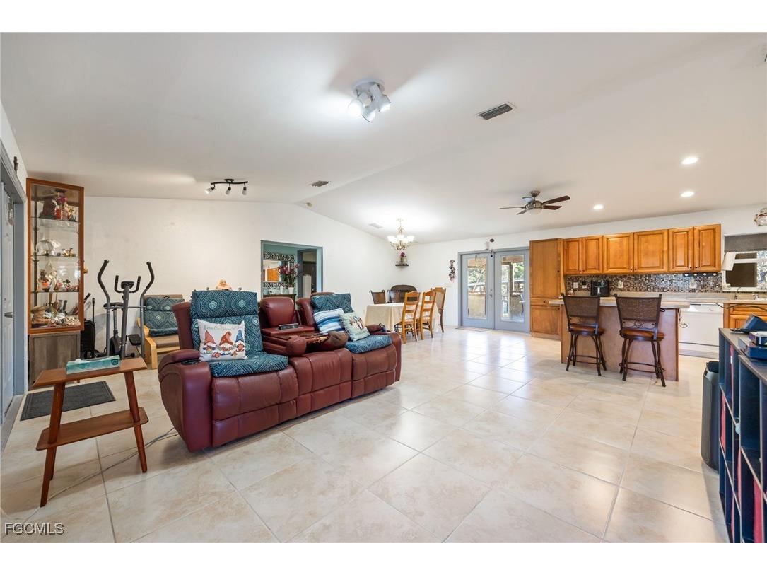 825 N Datil Street Clewiston FL 33440 2026003412 image10