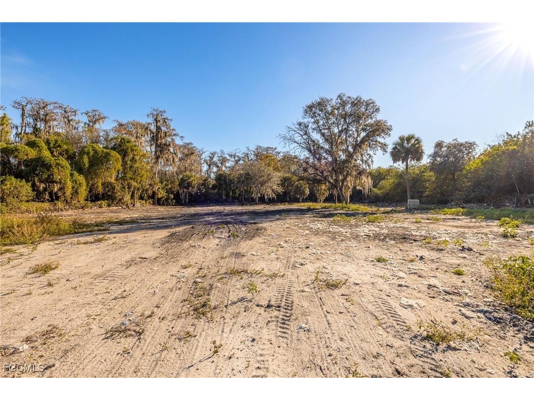 825 N Datil Street Clewiston FL 33440 2026003412 image32