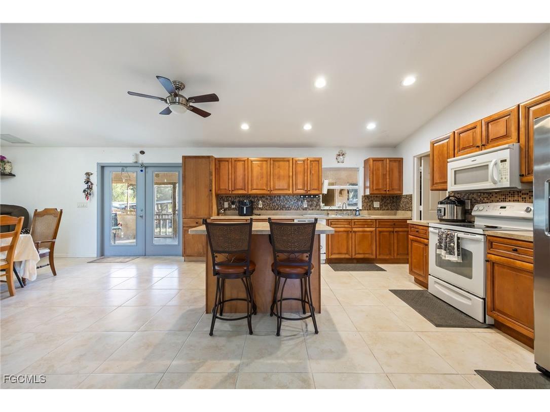 825 N Datil Street Clewiston FL 33440 2026003412 image7