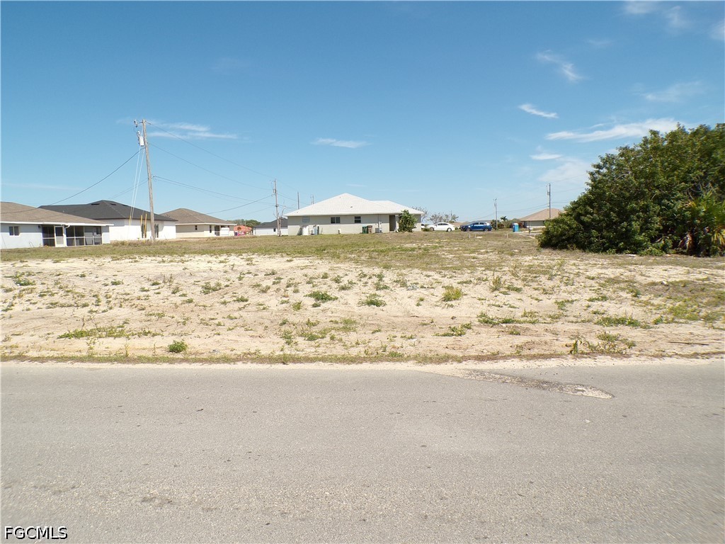 825 NE 15th Lane Cape Coral FL 33909 2026014539 image15