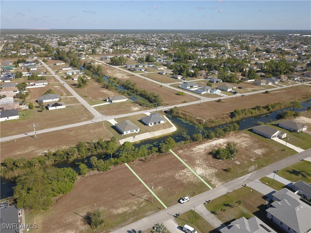 825 NE 32nd Terrace Cape Coral FL 33909 225081465 image4