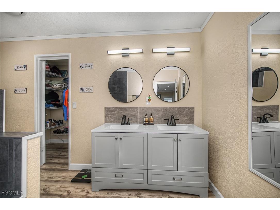 825 S Romero Street Clewiston FL 33440 2026004957 image21