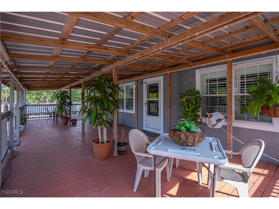 825 S Romero Street Clewiston FL 33440 2026004957 image4