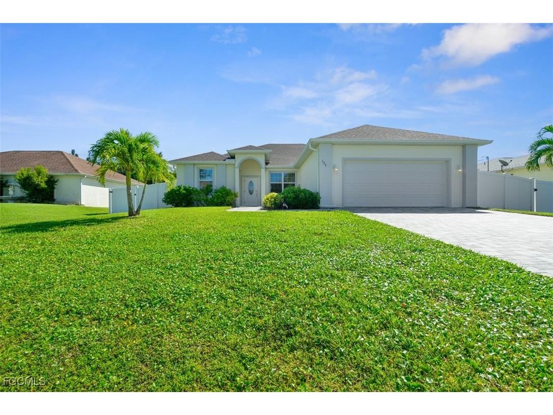 825 SE 5th Place Cape Coral FL 33990 2025025443 image19