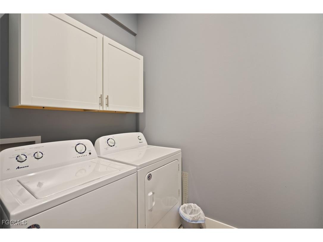 825 SE 5th Place Cape Coral FL 33990 2025025443 image20