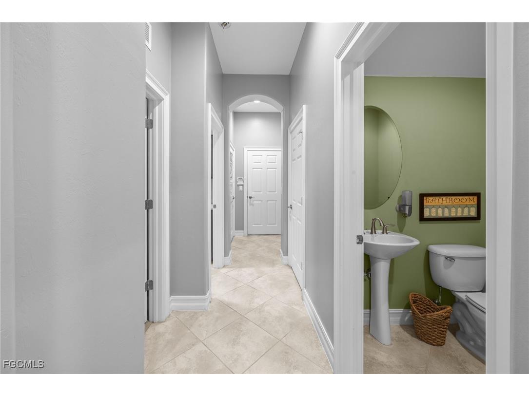 8250 Sumner Avenue Fort Myers FL 33908 2025019245 image23