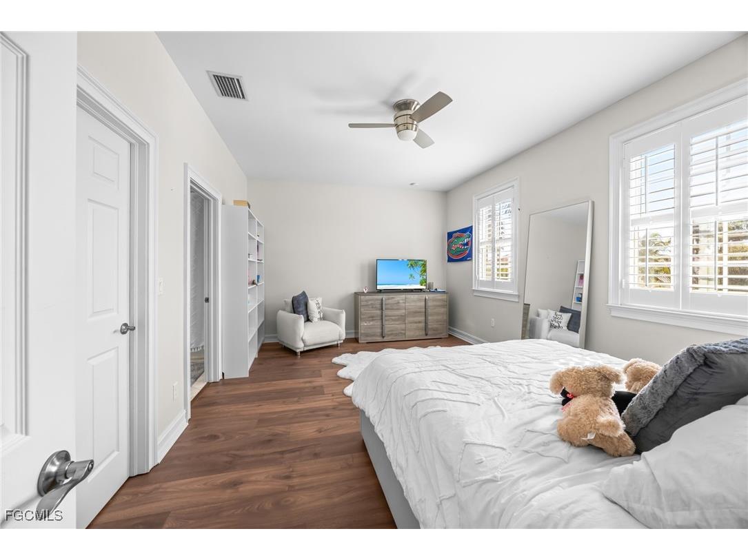 8250 Sumner Avenue Fort Myers FL 33908 2025019245 image37