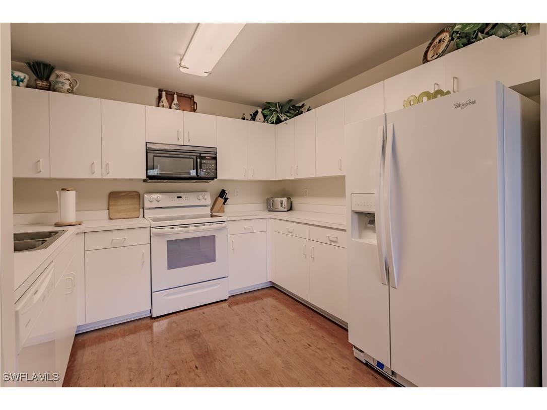 8251 Grand Palm Drive #1 Estero FL 33967 224081213 image8