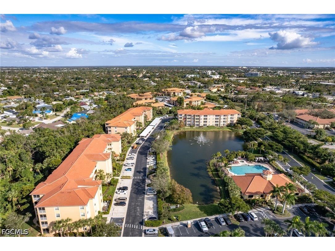 8251 Pathfinder Loop #612 Fort Myers FL 33919 2026028834 image1