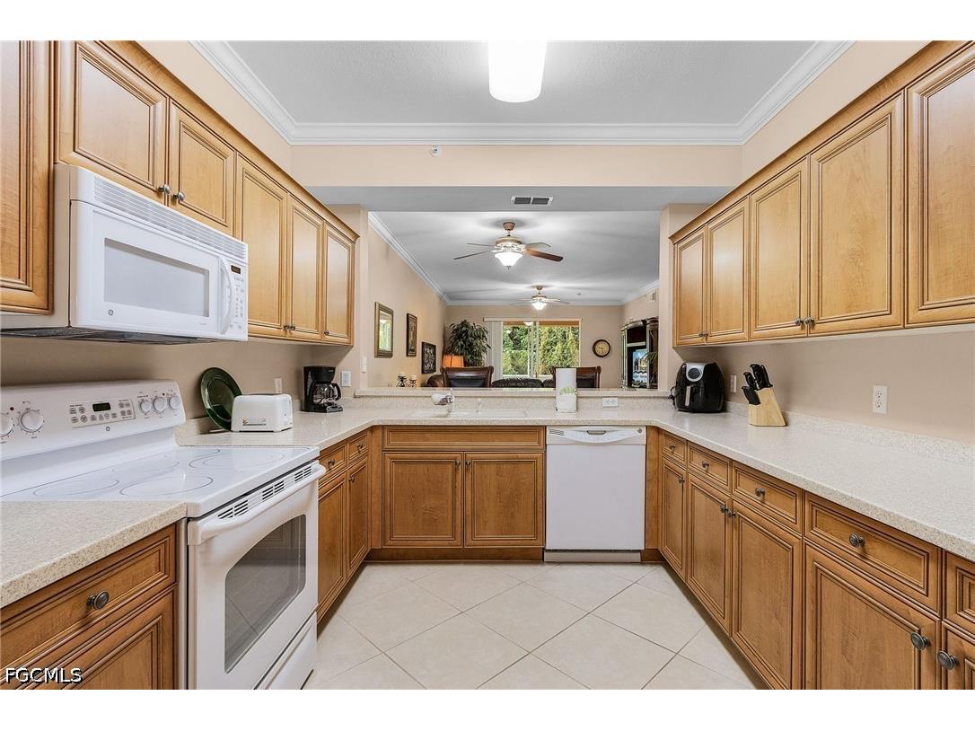 8251 Pathfinder Loop #612 Fort Myers FL 33919 2026028834 image17