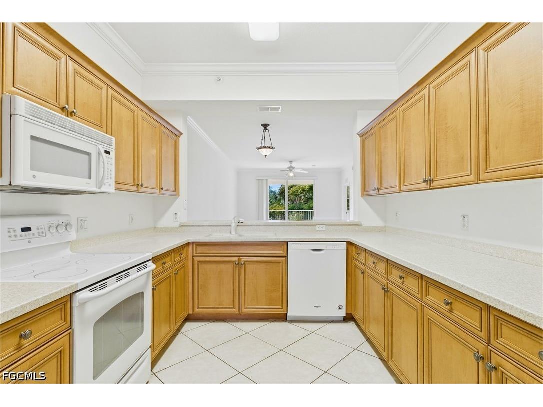 8251 Pathfinder Loop #632 Fort Myers FL 33919 2026022478 image10