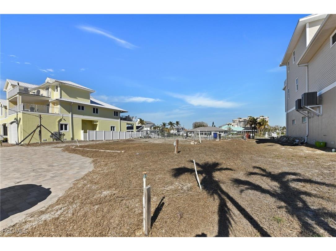 8259 Estero Boulevard Fort Myers Beach FL 33931 2025017955 image35